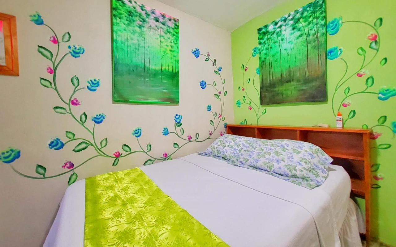 Hotel Oasis San Salvador Extérieur photo