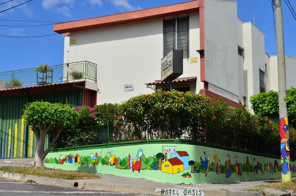 Hotel Oasis San Salvador Extérieur photo