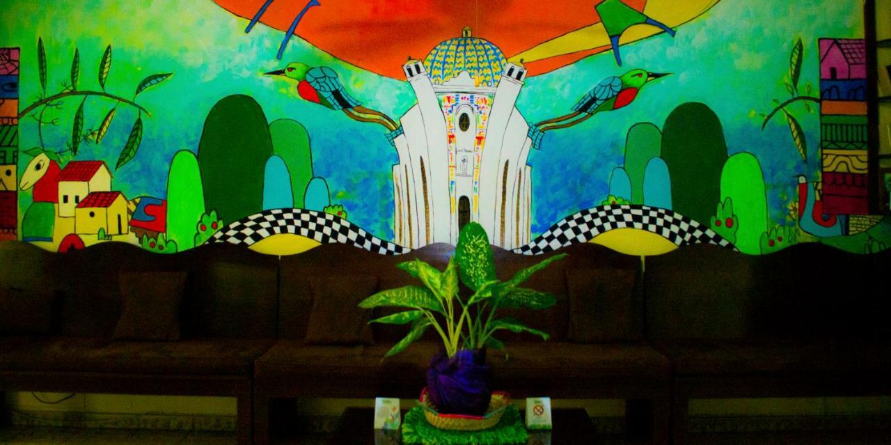 Hotel Oasis San Salvador Extérieur photo